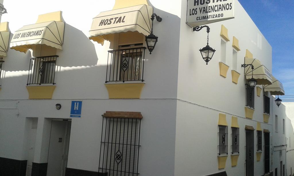 Hostal Casandra - antiguo Hostal Los Valencianos Conil De La Frontera Exterior foto